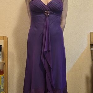 Laundry By Shelli Segal Elegant Purple Backless Dress